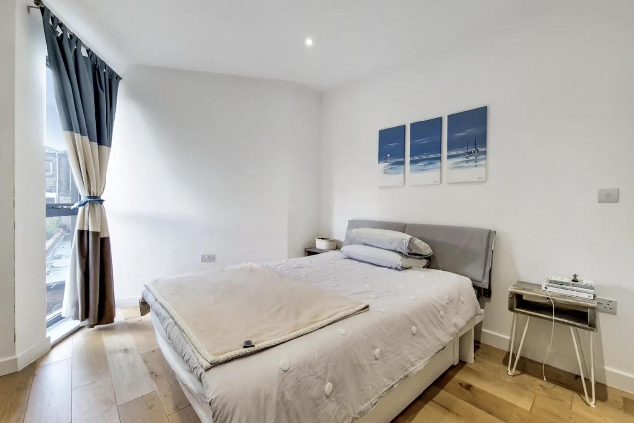 Luxury 2 Bed 2 Bath With Balcony New Build Apartment *South Central London* Exteriér fotografie
